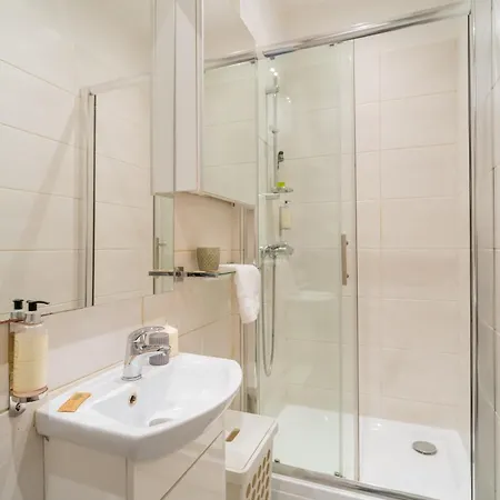 Old Town N2 - By Rentujemy Apartamento
